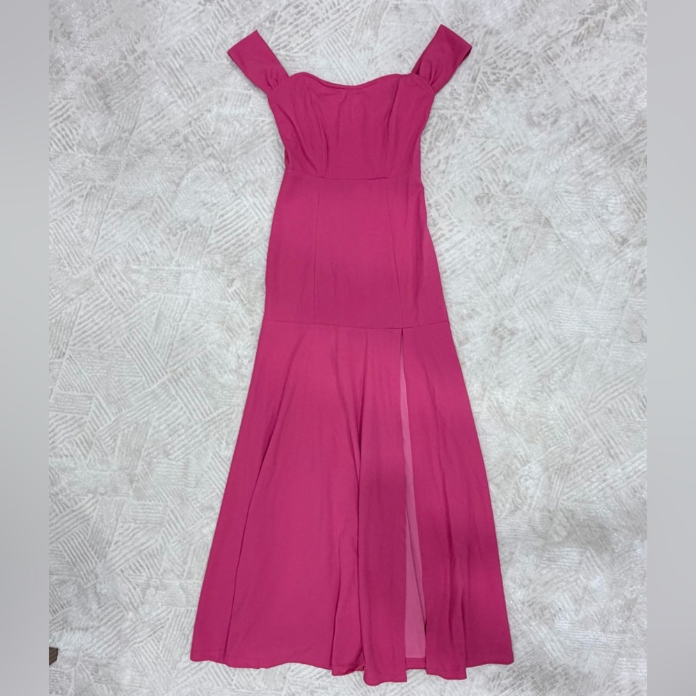 Chic Strapless Pink Dress